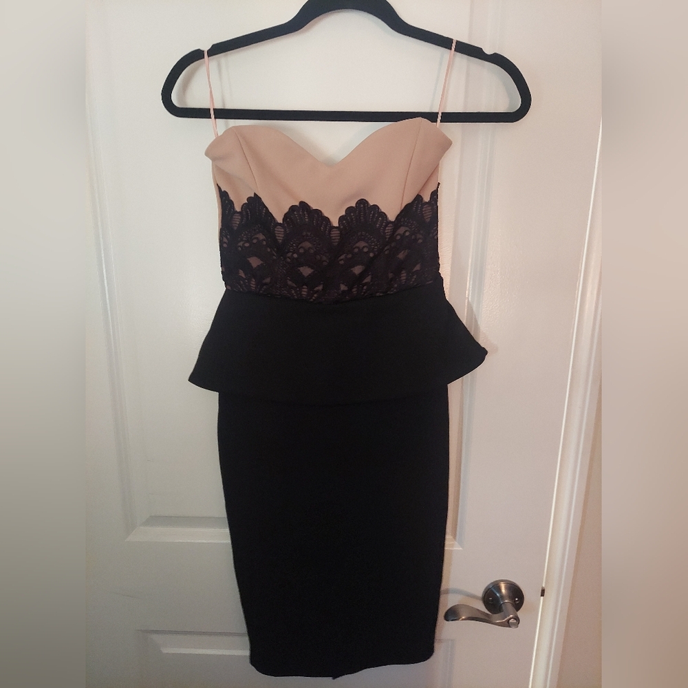 Elegant Black and Cream Strapless Dress